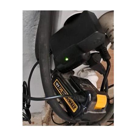 Şarjlı Matkap Için Şarj Adaptörü 24v 20v 18v 16.8v 14v Ve 12 Volt Li-on Pil Şarj Üniversal