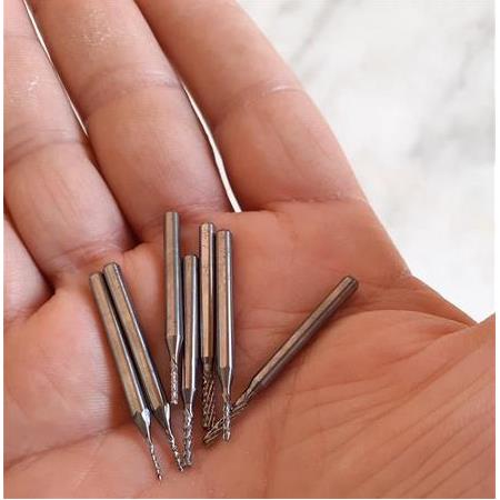Dremel Benzeri Kalıpçı Taşlama cnc Karbür Uç Seti Yoğun Çelik Tungsten 1.6mm uç ve 3.2 Çap Mil çapı